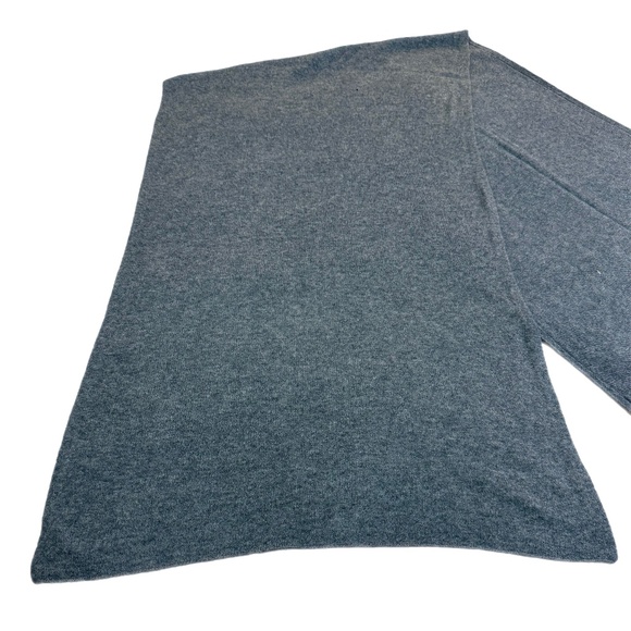 Lemon Oversized Wool–Cashmere Wrap – Heather Grey Shawl - Picture 6 of 10